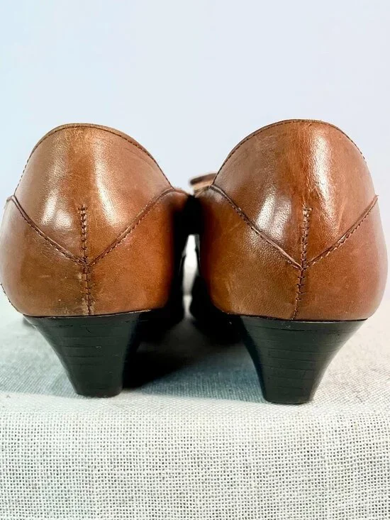Vintage Y2K Revival Tan Leather Lace-up Pointed Toe Oxford -Women's Size 8M - Picture 4 of 16
